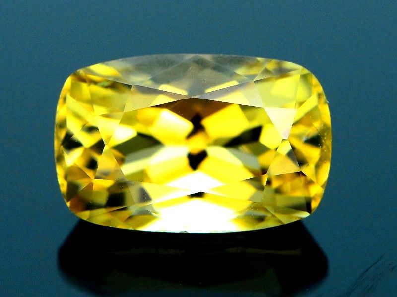 da_Sinhalite_tu_nhien_1